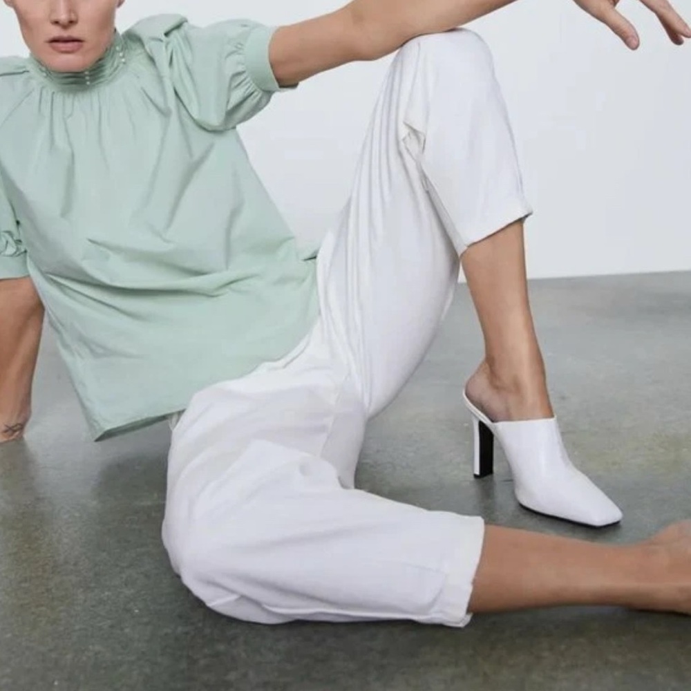 Zara Light Green Blouse with pearls 100% cotton - Picture 10 of 11